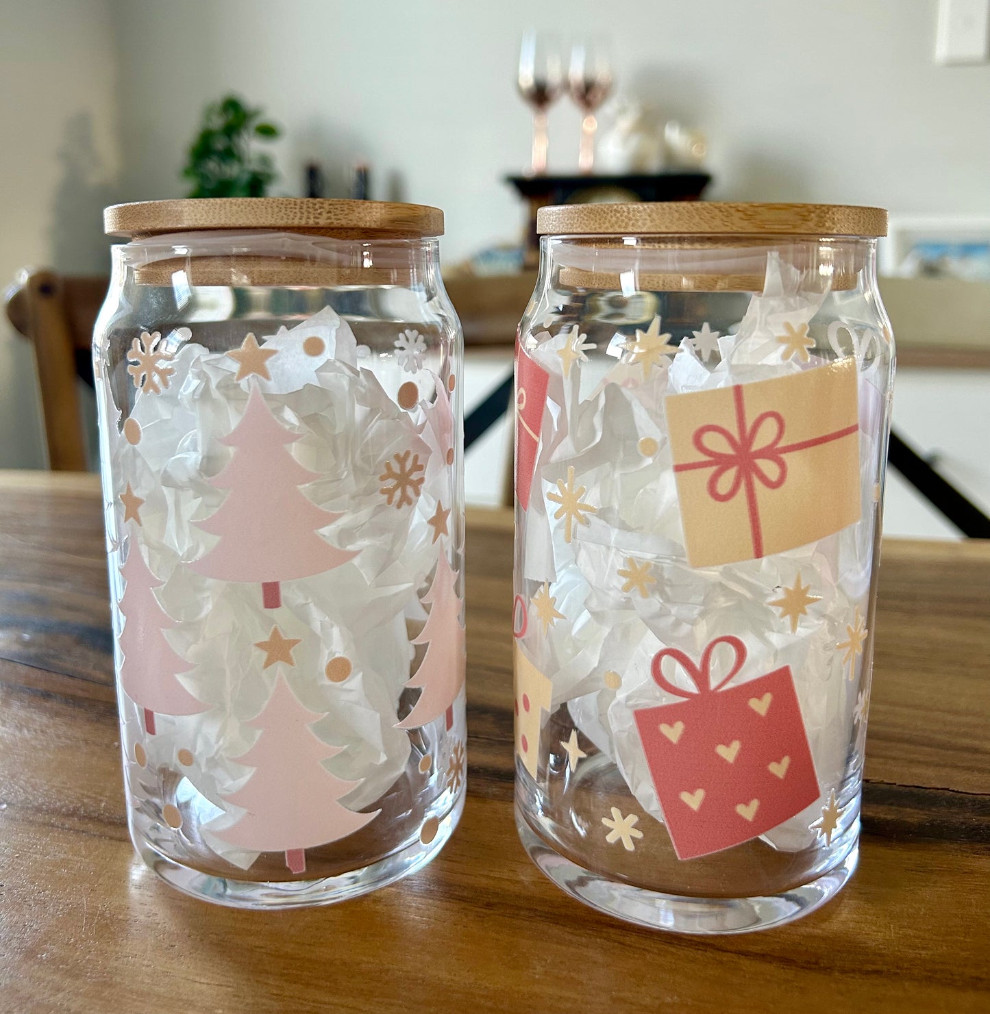 Libbey Glass, Beer Can Style Drinking Glass - CHRISTMAS Designs