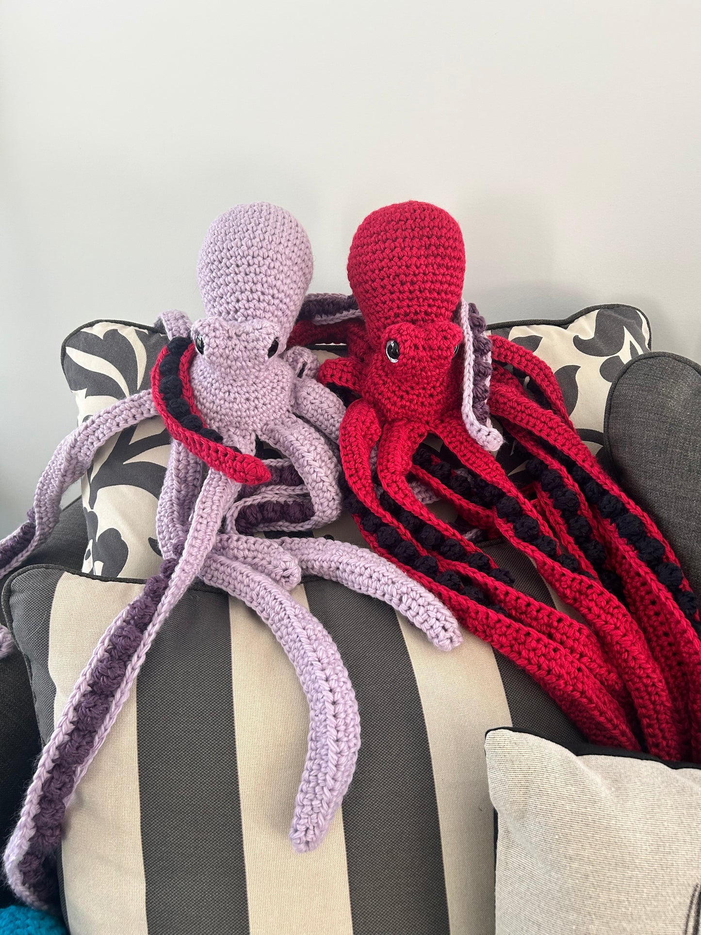 Small Anchor the Octopus - Crochet Plush - Acrylic Yarn