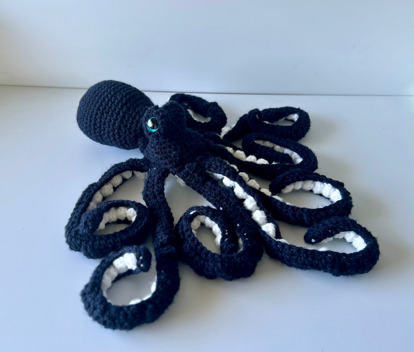 Small Anchor the Octopus - Crochet Plush - Acrylic Yarn