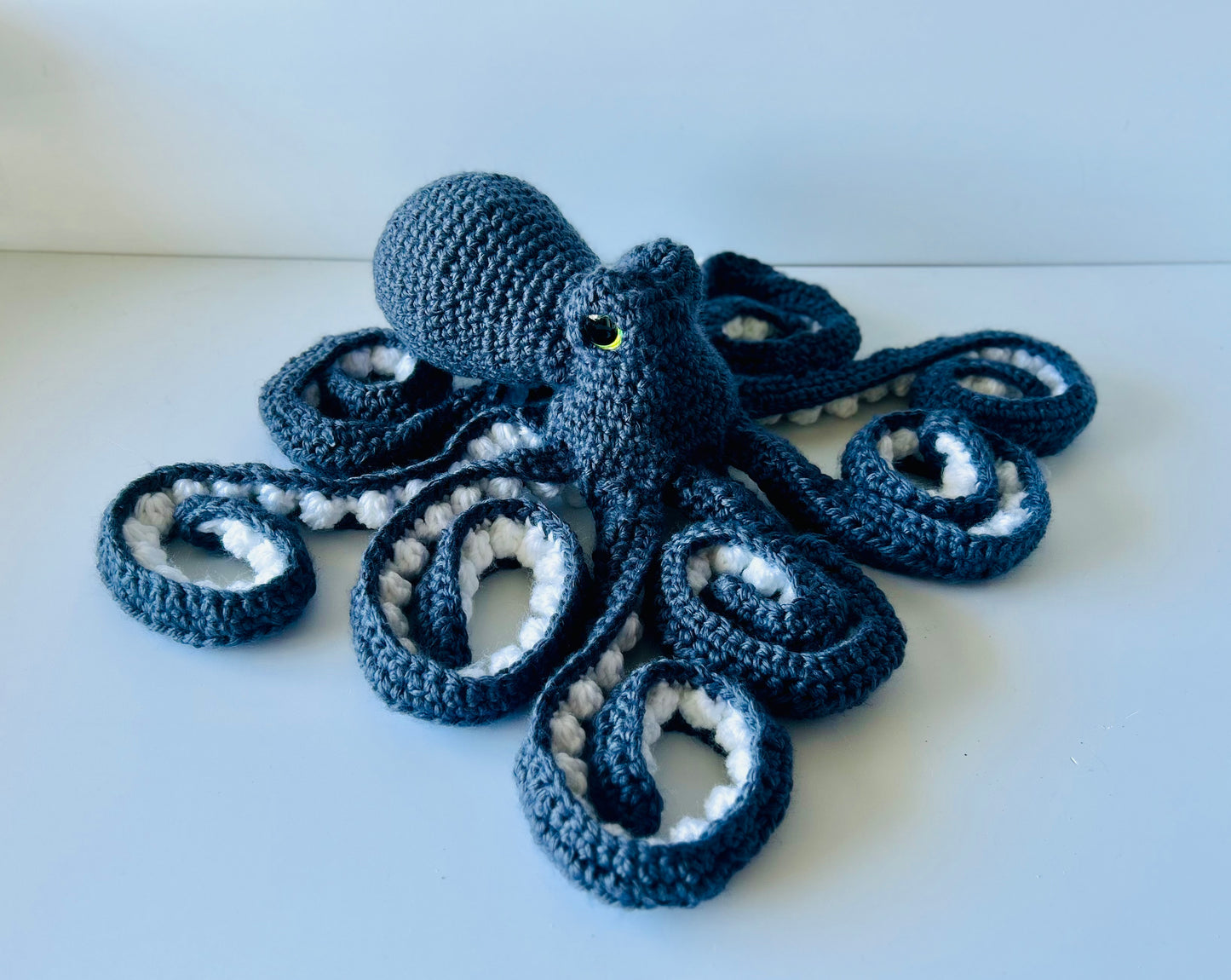 Small Anchor the Octopus - Crochet Plush - Acrylic Yarn