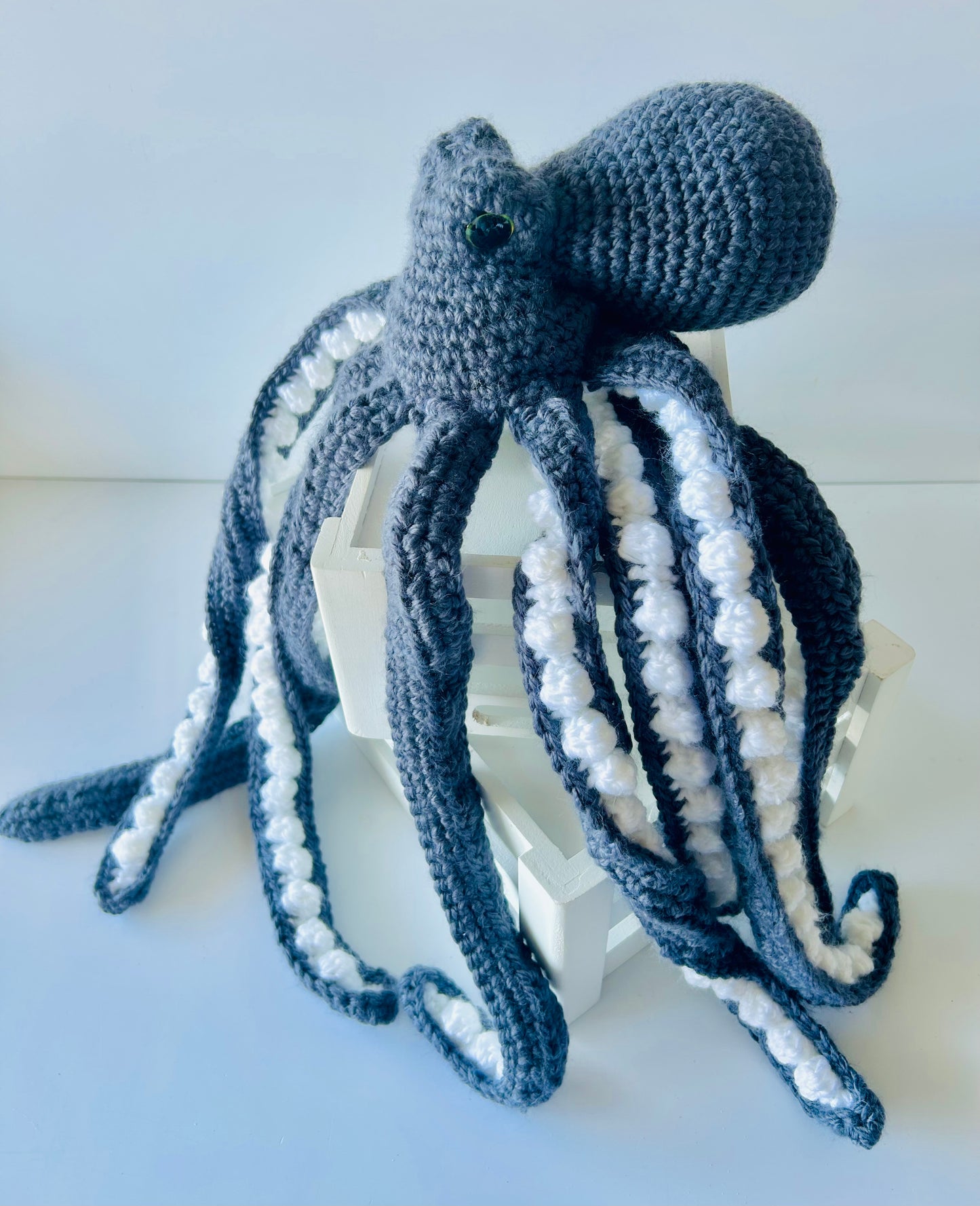 Small Anchor the Octopus - Crochet Plush - Acrylic Yarn