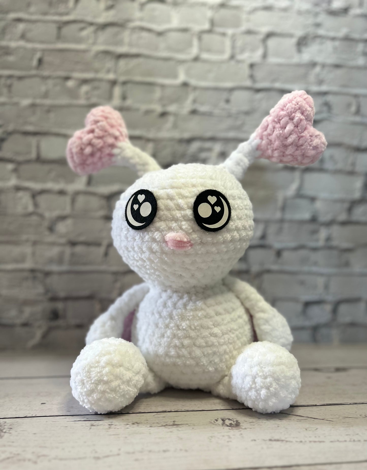Love Bug (White) - Crochet Soft Toy / Plushie