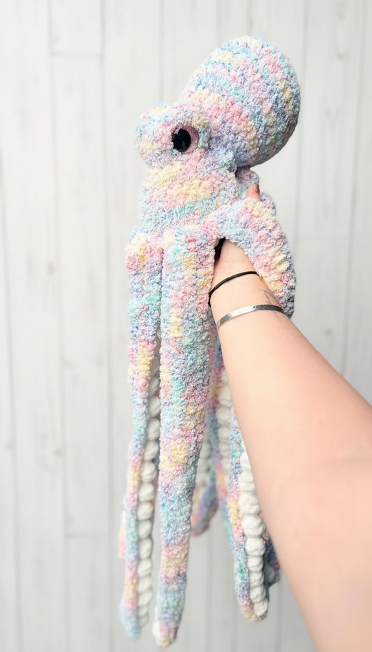 Signature Edition: Luxe Crochet Anchor Octopus – Pastel Dream Colourway
