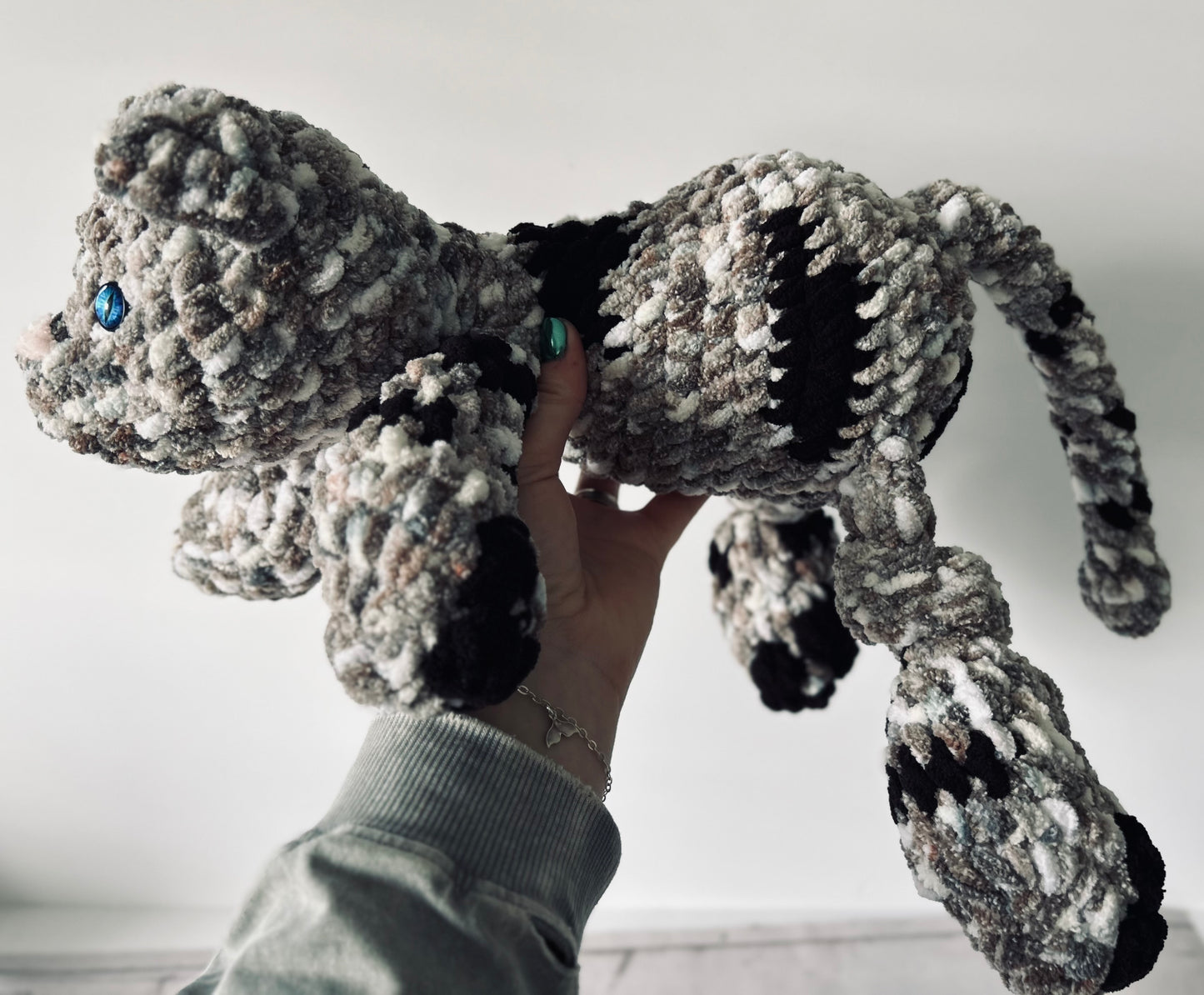 Karma Cat - Knotted Crochet Plushie