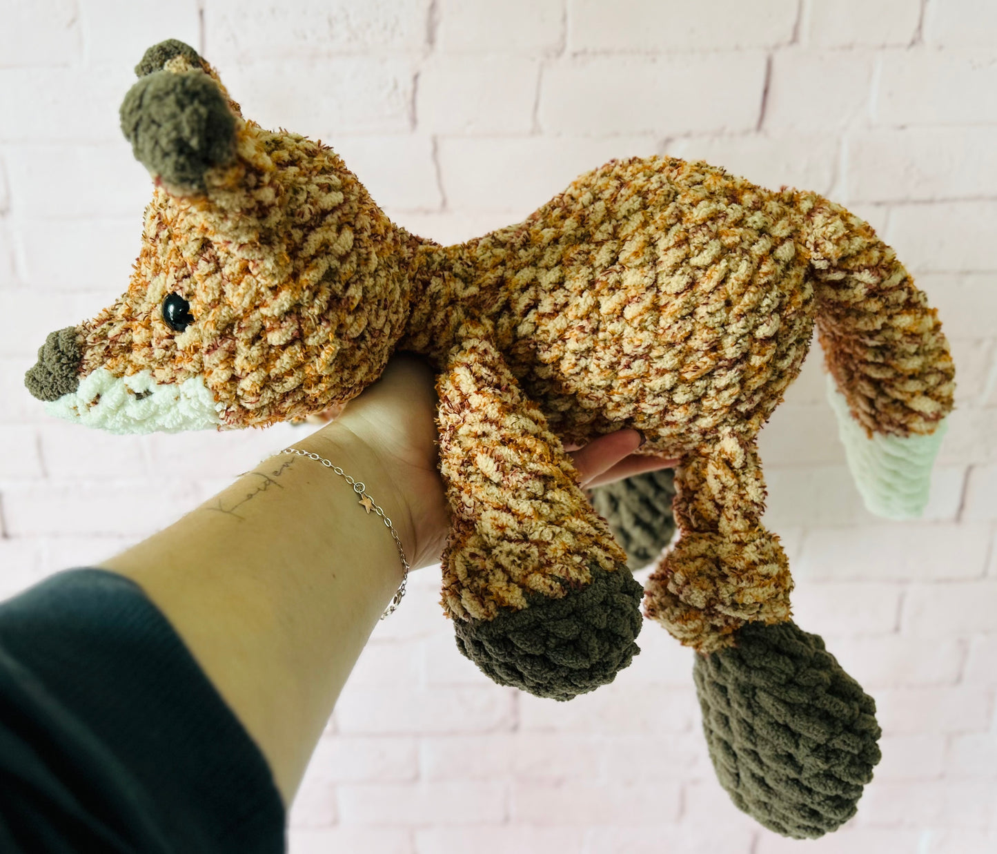 Felix Fox - Knotted Crochet Plushie